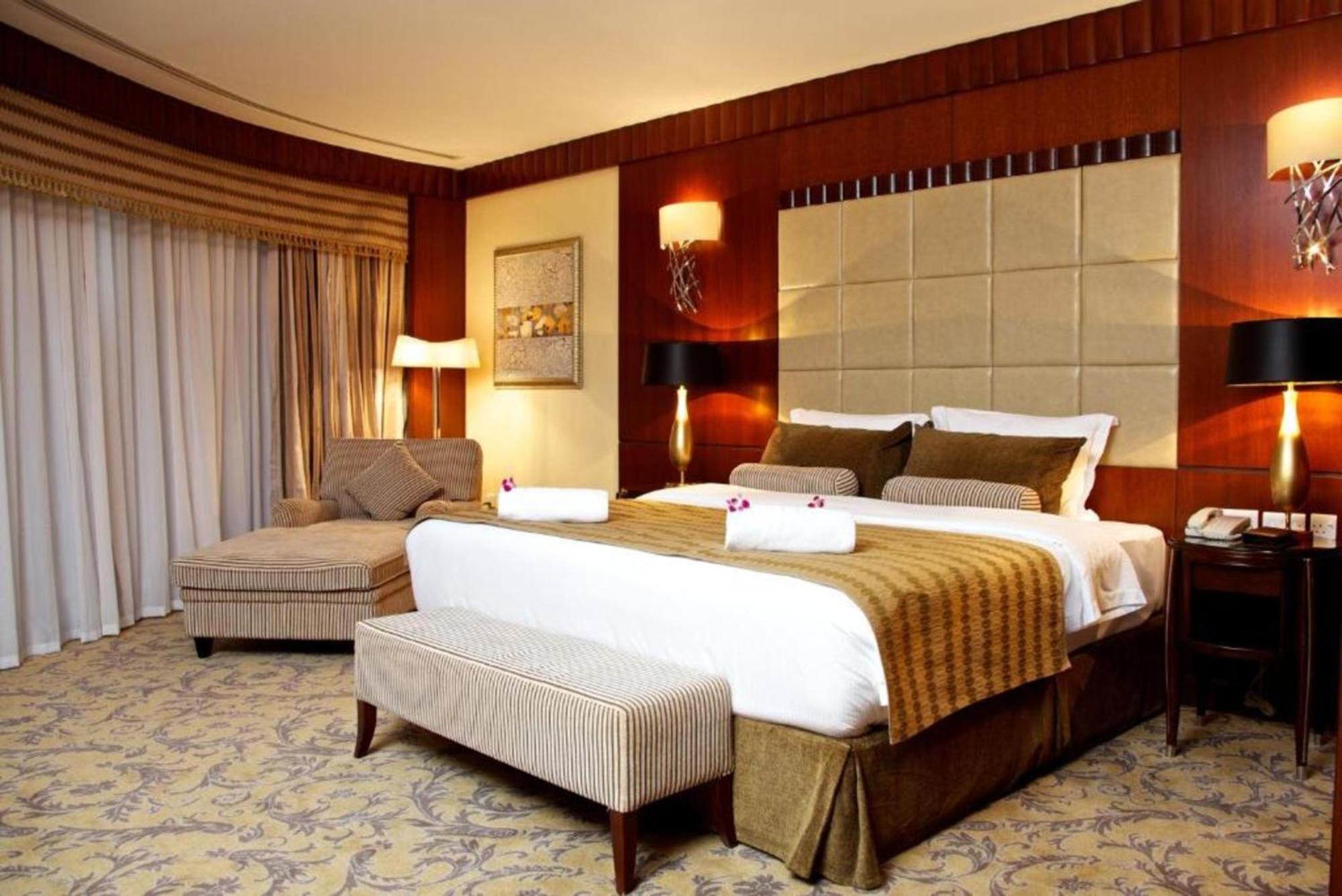 Dancenter Luxe Corniche Hotel Formerly Concorde Hotel Fujairah Exterior photo